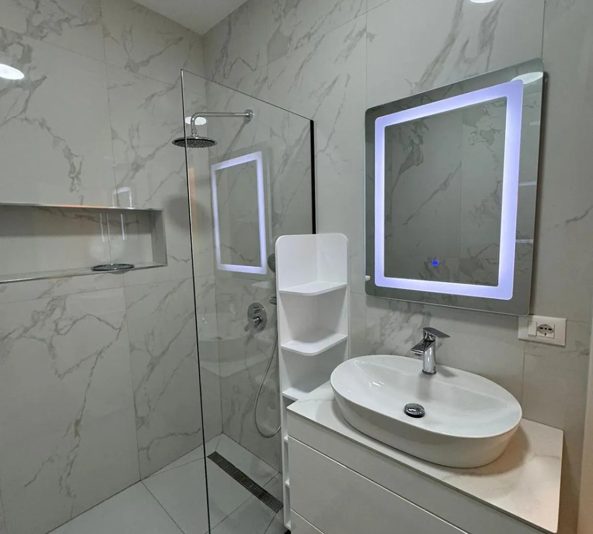 Orestiada Luxury Apartament Tirana Albania