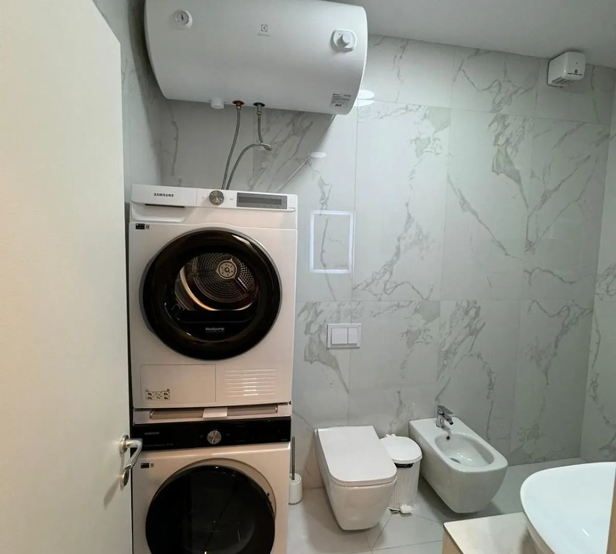 Apartment Orestiada Luxury Apartament Tirana